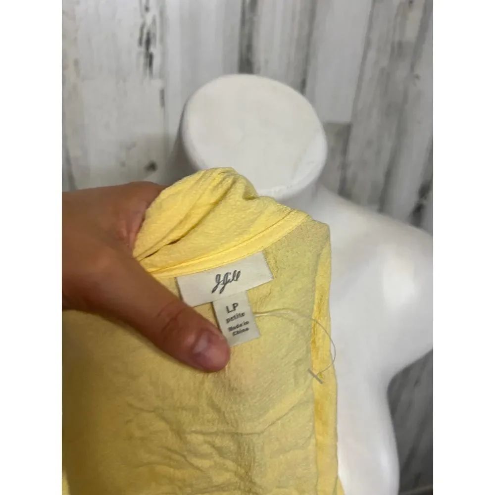 Yellow blouse - Picture 4 of 5